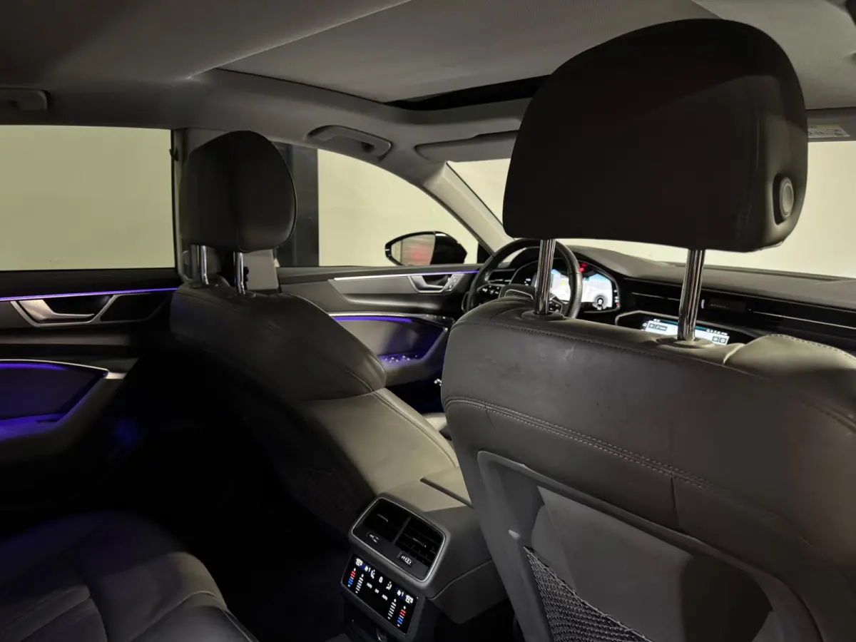 50 TFSI e quattro Pro Line S-LINE PANO KEYLESS 3D CAM