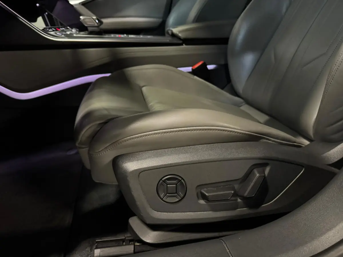 50 TFSI e quattro Pro Line S-LINE PANO KEYLESS 3D CAM