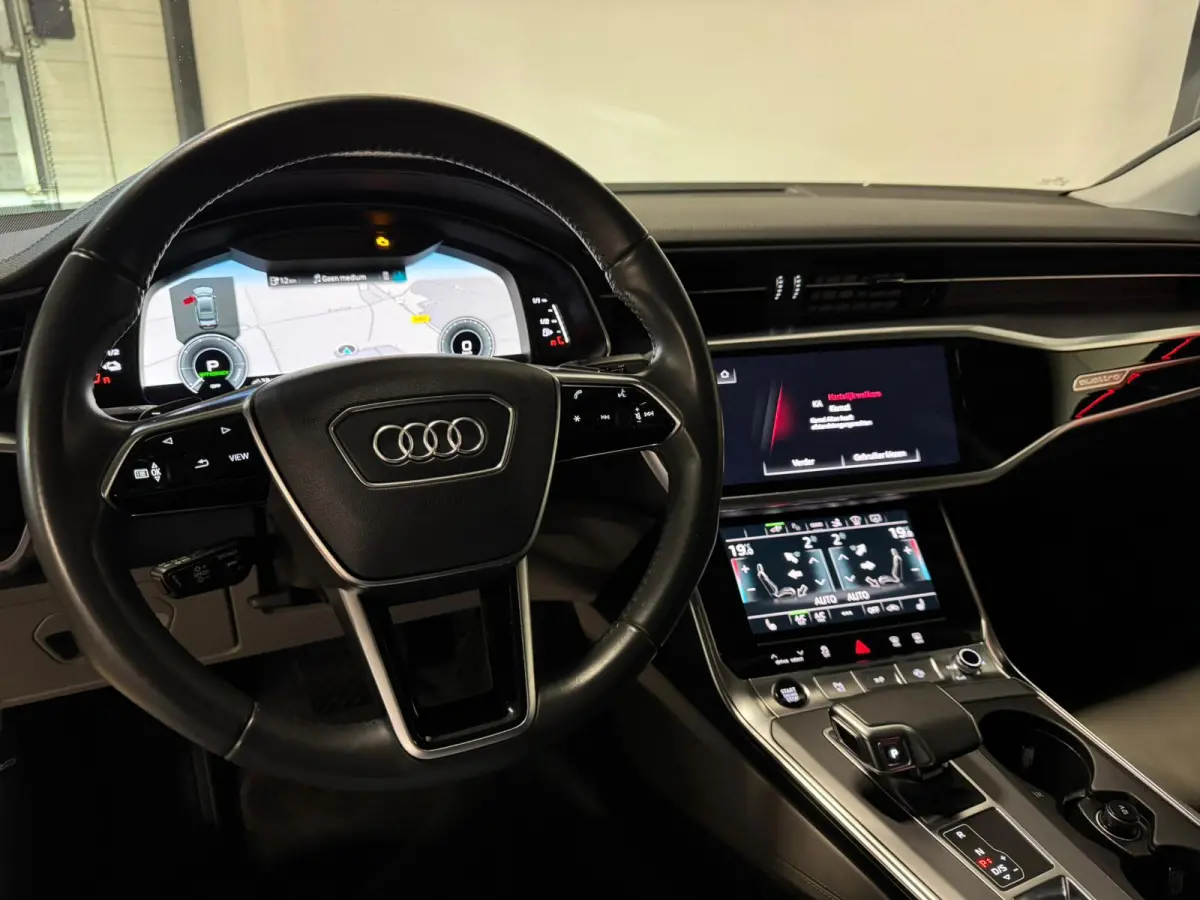 50 TFSI e quattro Pro Line S-LINE PANO KEYLESS 3D CAM