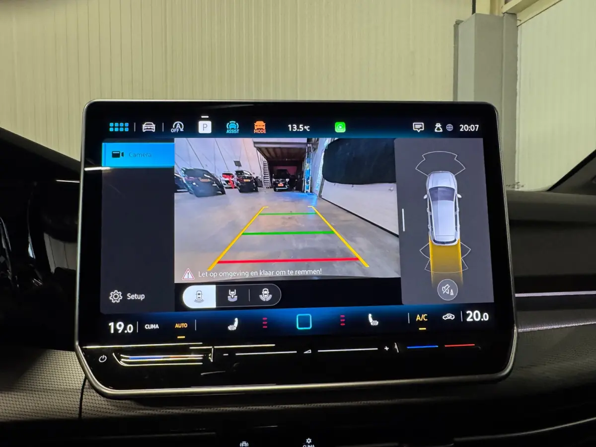 1.5 eTSI R-Line Edition | 50 JAHRE | FACELIFT | PANO | HUD | TREKHAAK
