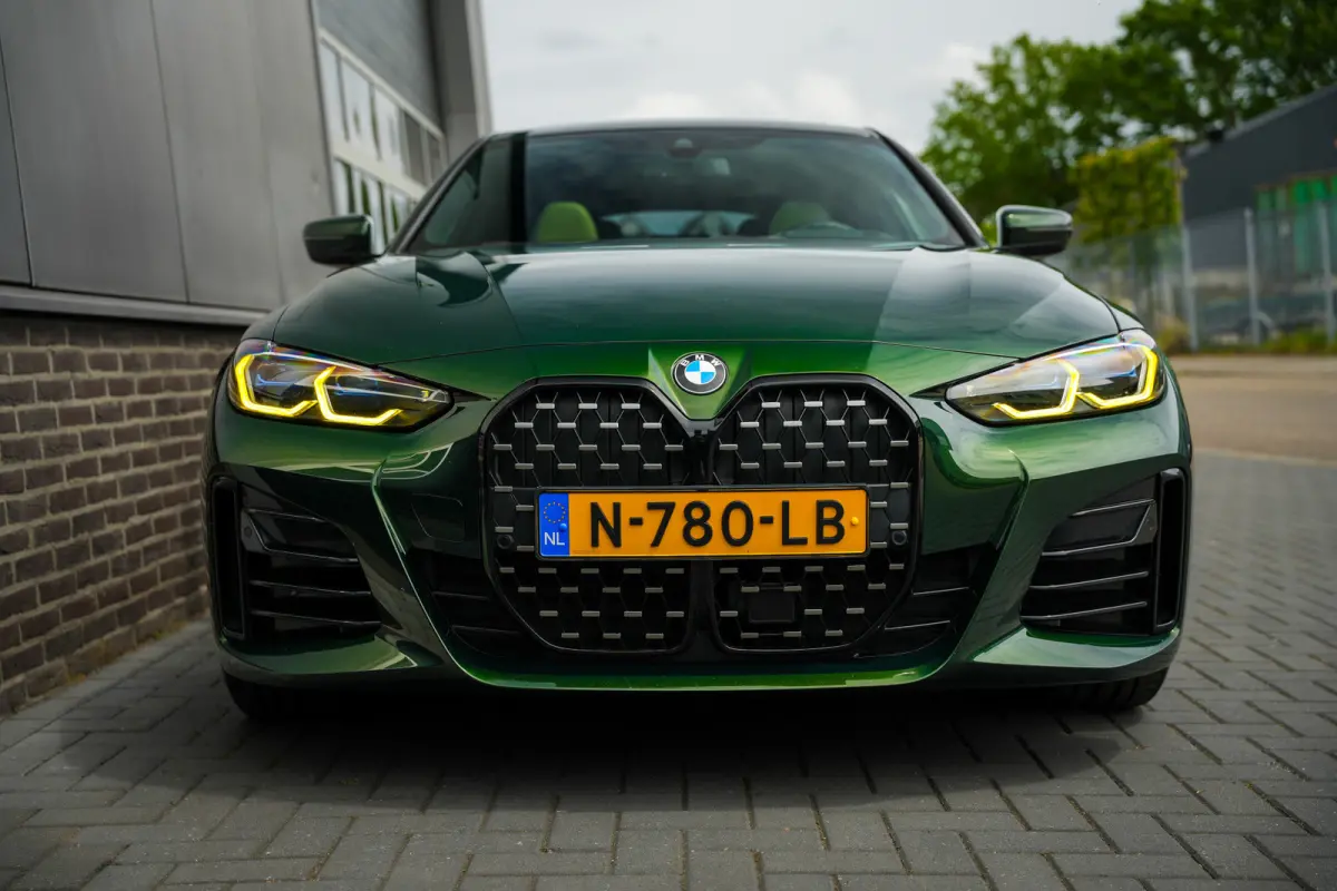 430i 245 pk Business Edition Plus M-Sportpakket / Sanremo-Groen/ Pano-Dak/ Leder/ Laser/ Sport-Stoelen/ Stoel.Verw/ Head-Up/ Camera/ Trekhaak/ 18''LMV