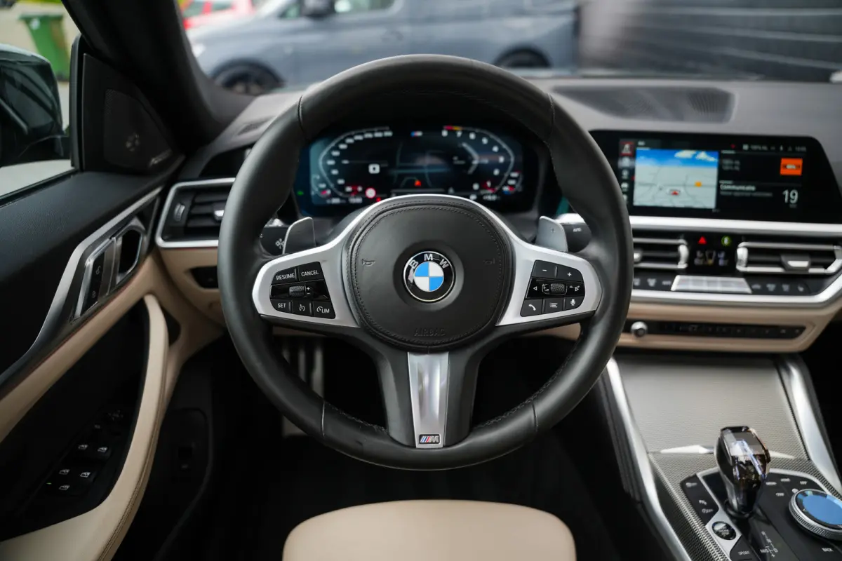 430i 245 pk Business Edition Plus M-Sportpakket / Sanremo-Groen/ Pano-Dak/ Leder/ Laser/ Sport-Stoelen/ Stoel.Verw/ Head-Up/ Camera/ Trekhaak/ 18''LMV