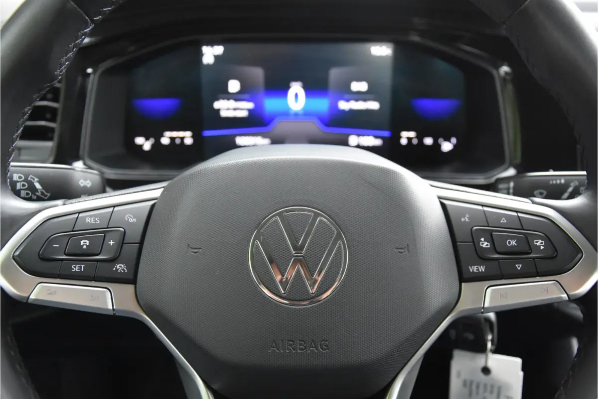 1.0 TSI Life 1e eigenaar NAP LED Carplay