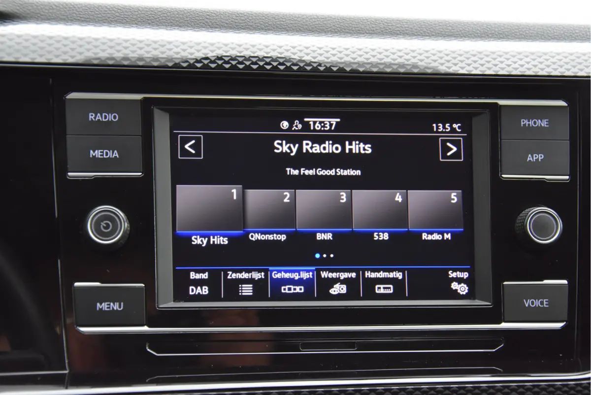 1.0 TSI Life 1e eigenaar NAP LED Carplay
