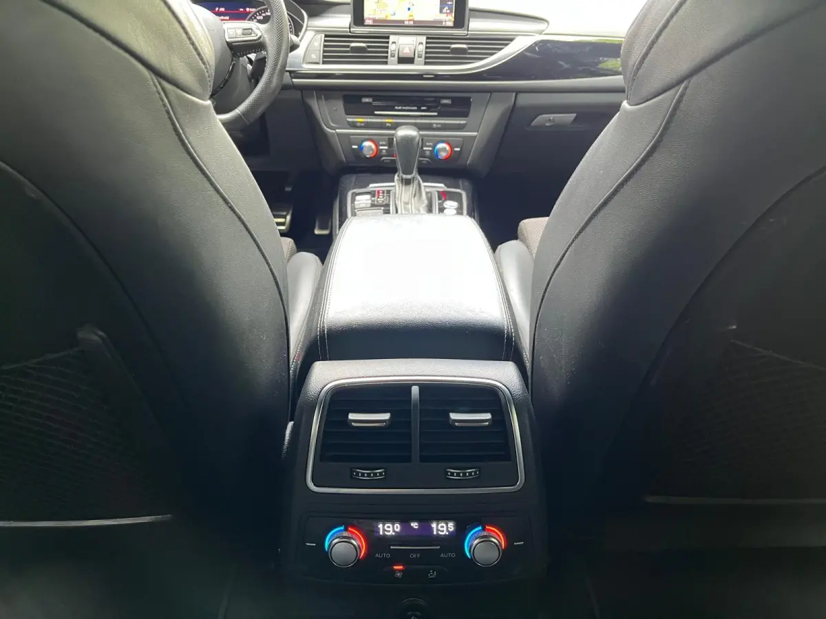 1.8 TFSI ultra S line Edition