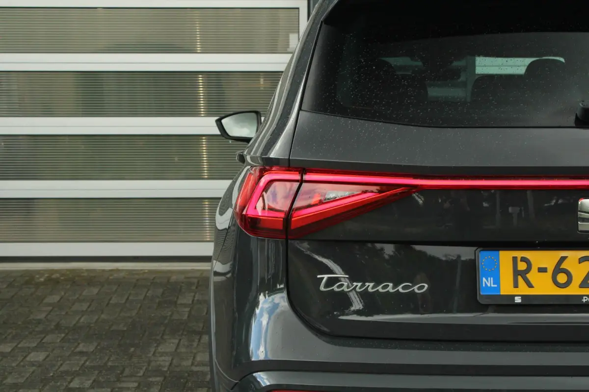 1.5 TSI 150pk DSG FR Business | Trekhaak | Elekt. Verstelbare Bestuurdersstoel | Navigatie | Camera Achter | Apple CarPlay/ Android Auto