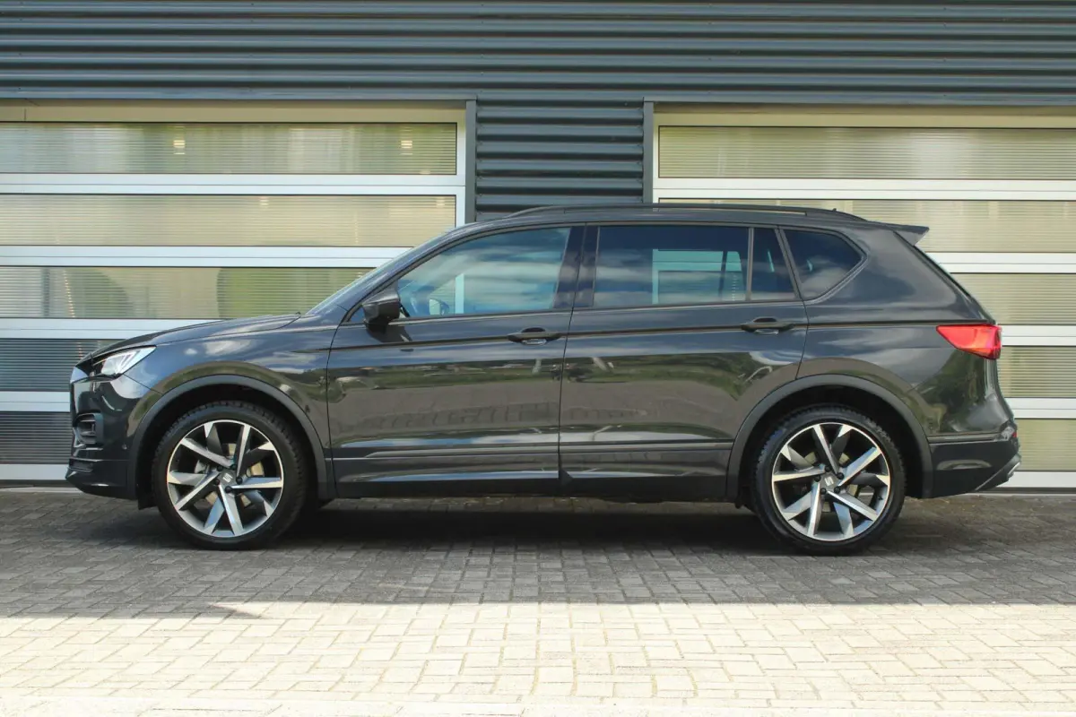 1.5 TSI 150pk DSG FR Business | Trekhaak | Elekt. Verstelbare Bestuurdersstoel | Navigatie | Camera Achter | Apple CarPlay/ Android Auto