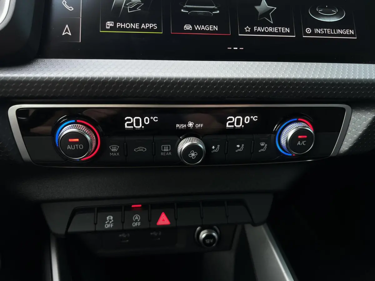 25 TFSI epic NAV.VIA.CARPLAY/ANDROID | DIGI.DASHB | CRUISE | PDC | LMV'17