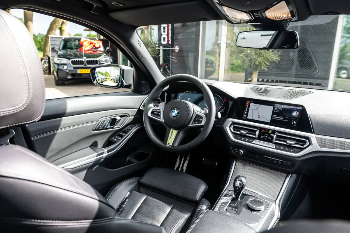 330i High Executive Edition I Dravit Grau I M Pakket I 360 I Nap I Panoramadak
