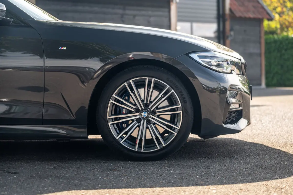 330i High Executive Edition I Dravit Grau I M Pakket I 360 I Nap I Panoramadak
