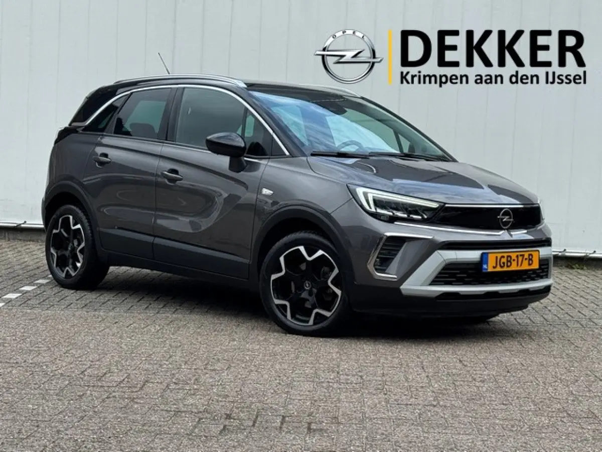 1.2 Turbo Ultimate met Head-up, Navi/Camera, AGR met Alcantara, 17inch
