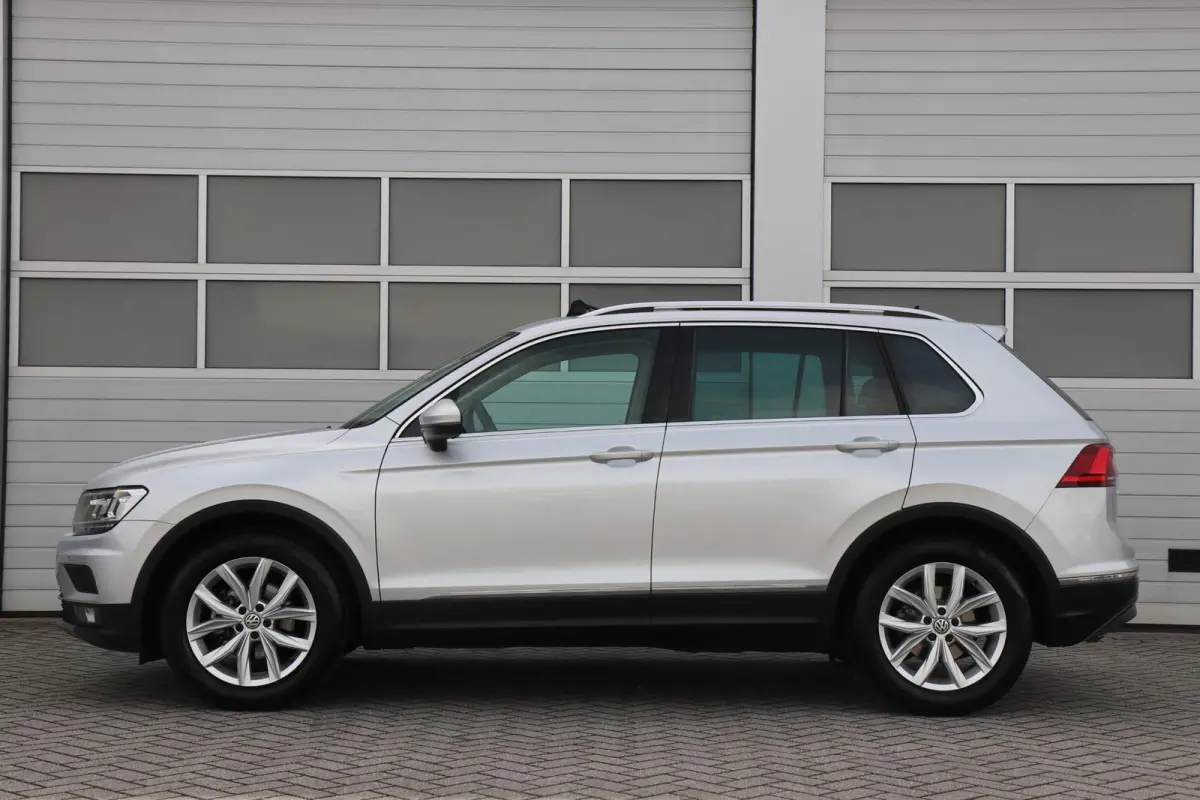 1.5 TSI 150pk DSG Highline | Panoramadak | Stoelverwarming | Memory Stoel | Leer