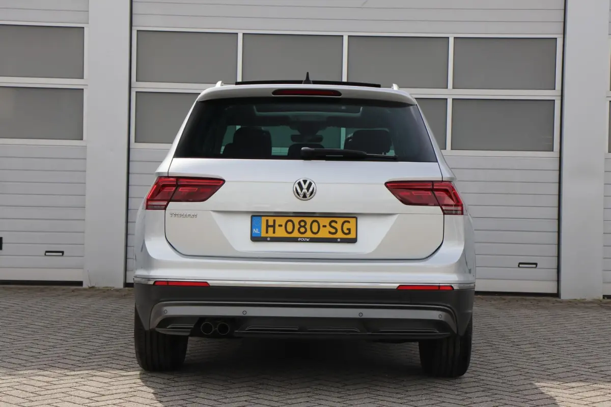 1.5 TSI 150pk DSG Highline | Panoramadak | Stoelverwarming | Memory Stoel | Leer