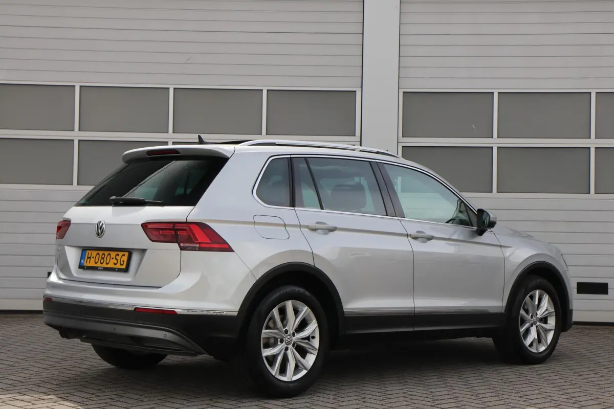 1.5 TSI 150pk DSG Highline | Panoramadak | Stoelverwarming | Memory Stoel | Leer