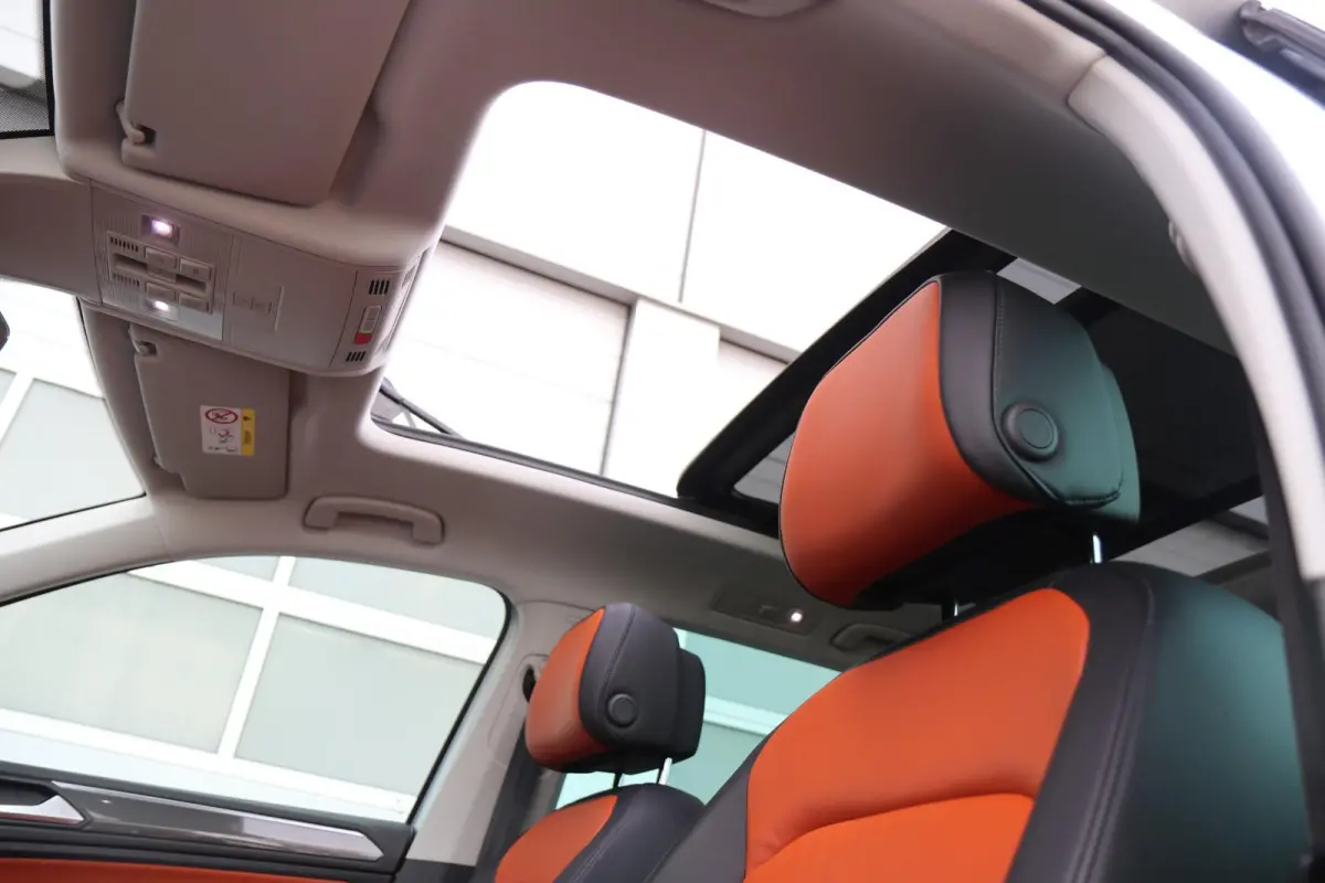 1.5 TSI 150pk DSG Highline | Panoramadak | Stoelverwarming | Memory Stoel | Leer