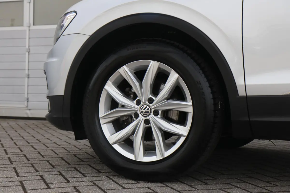 1.5 TSI 150pk DSG Highline | Panoramadak | Stoelverwarming | Memory Stoel | Leer