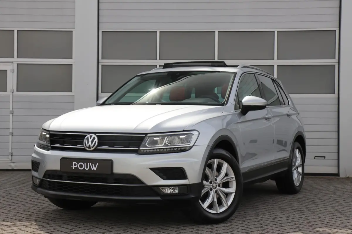 1.5 TSI 150pk DSG Highline | Panoramadak | Stoelverwarming | Memory Stoel | Leer