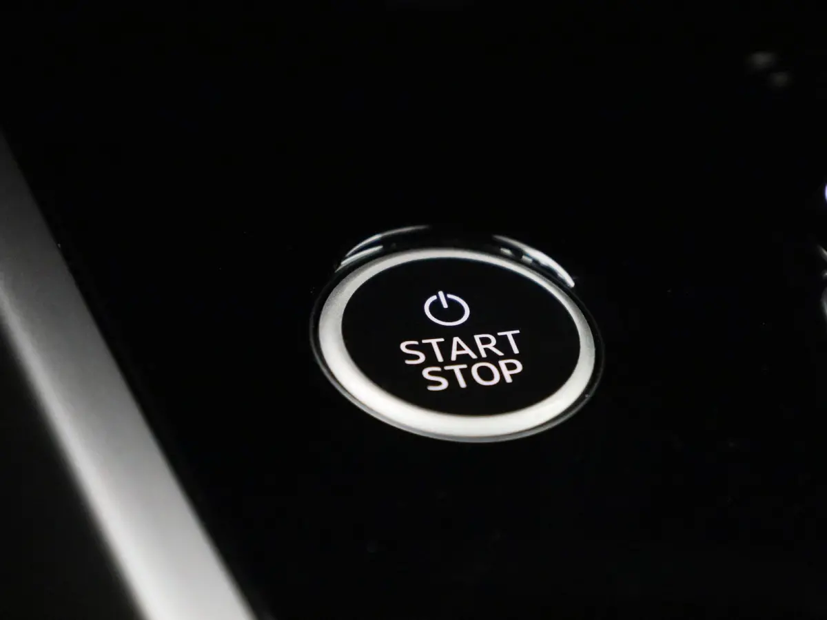 40 Edition 63 kWh l Climate control l Navigatie l Audi smartphone interface l Achteruitrijcamera l Head-up display l Matrix-ledkoplampen l Privacy glas l Dodehoekdetectie l Audi sound system