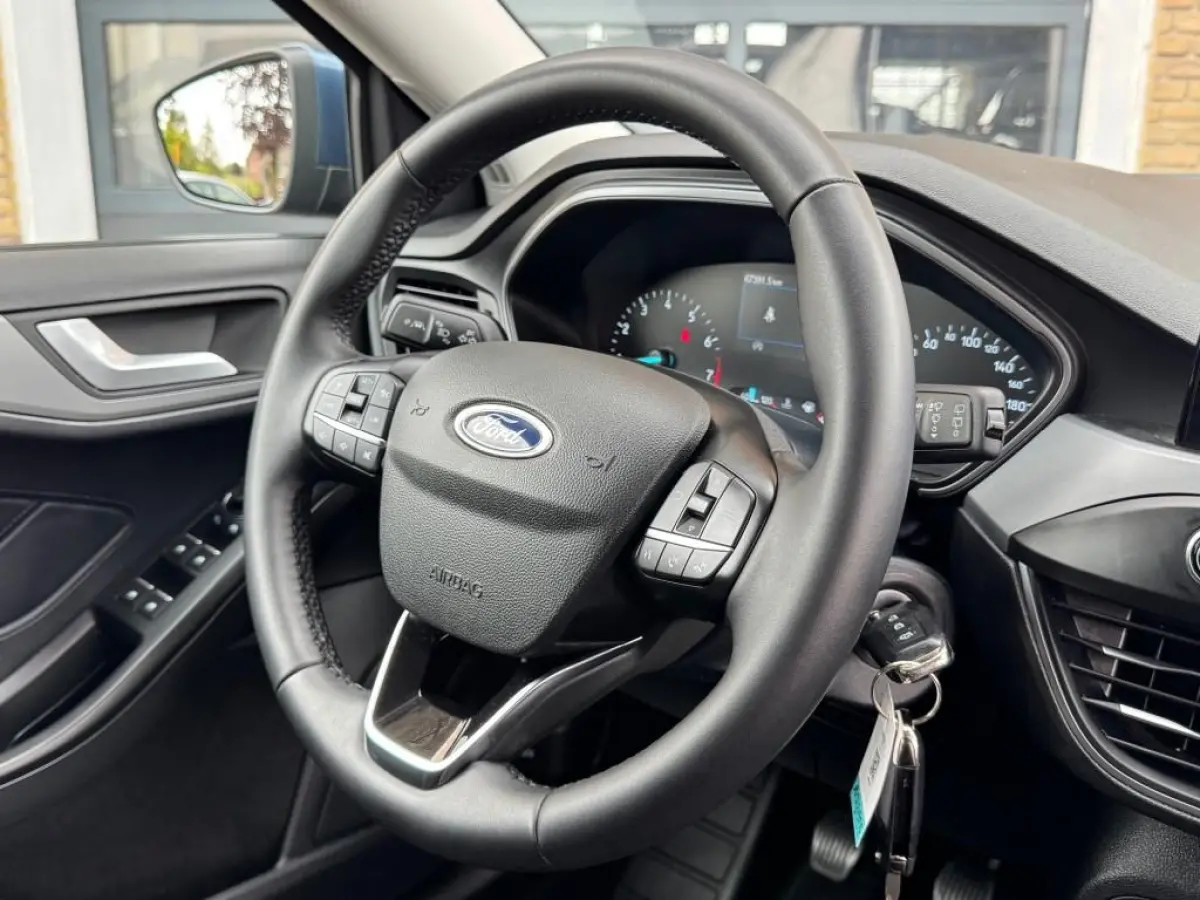 1.0 ECOBOOST HYBRID 125PK CONNECTED ACC CRUISE/TREKHK/CAMERA