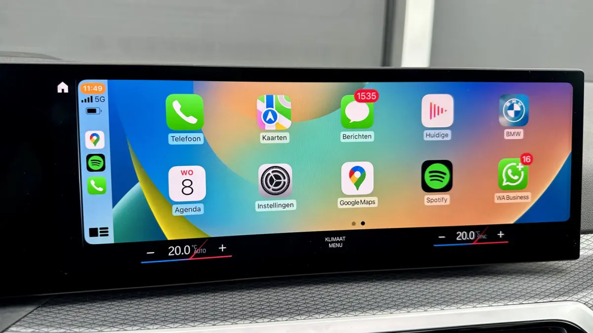320e M-Performance 20 inch Pano HUD 360camera