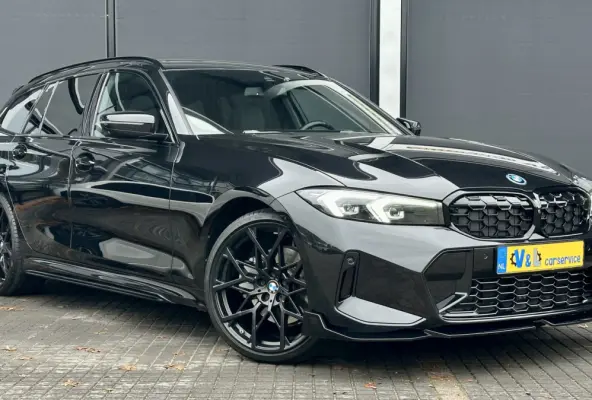 320e M-Performance 20 inch Pano HUD 360camera