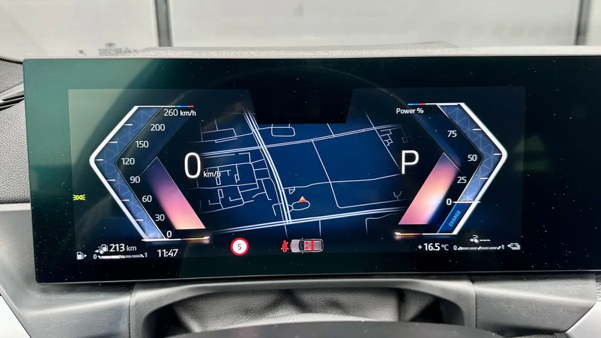 320e M-Performance 20 inch Pano HUD 360camera