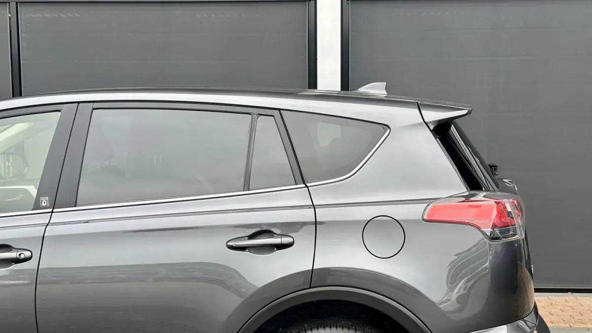 2.5 Hybrid AWD Style / Stoel/ stuur verwr. / ACC / Lane assist