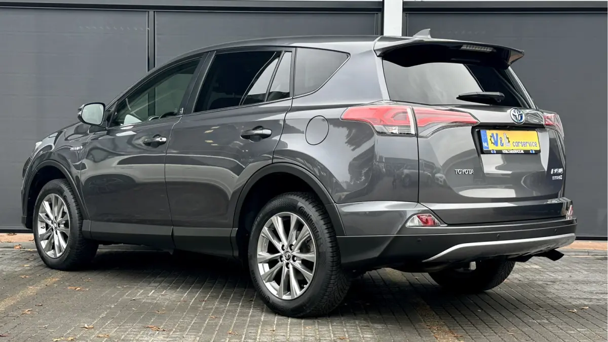 2.5 Hybrid AWD Style / Stoel/ stuur verwr. / ACC / Lane assist