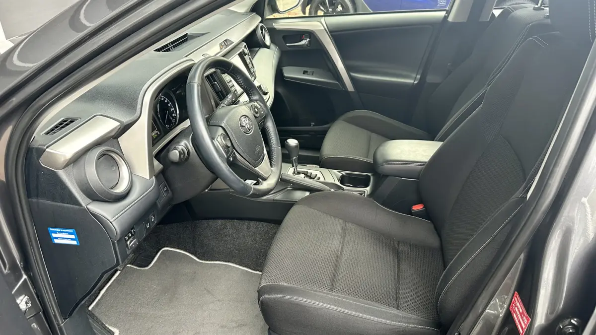 2.5 Hybrid AWD Style / Stoel/ stuur verwr. / ACC / Lane assist