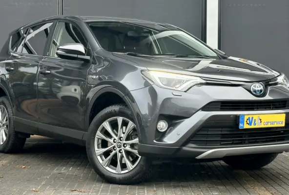2.5 Hybrid AWD Style / Stoel/ stuur verwr. / ACC / Lane assist