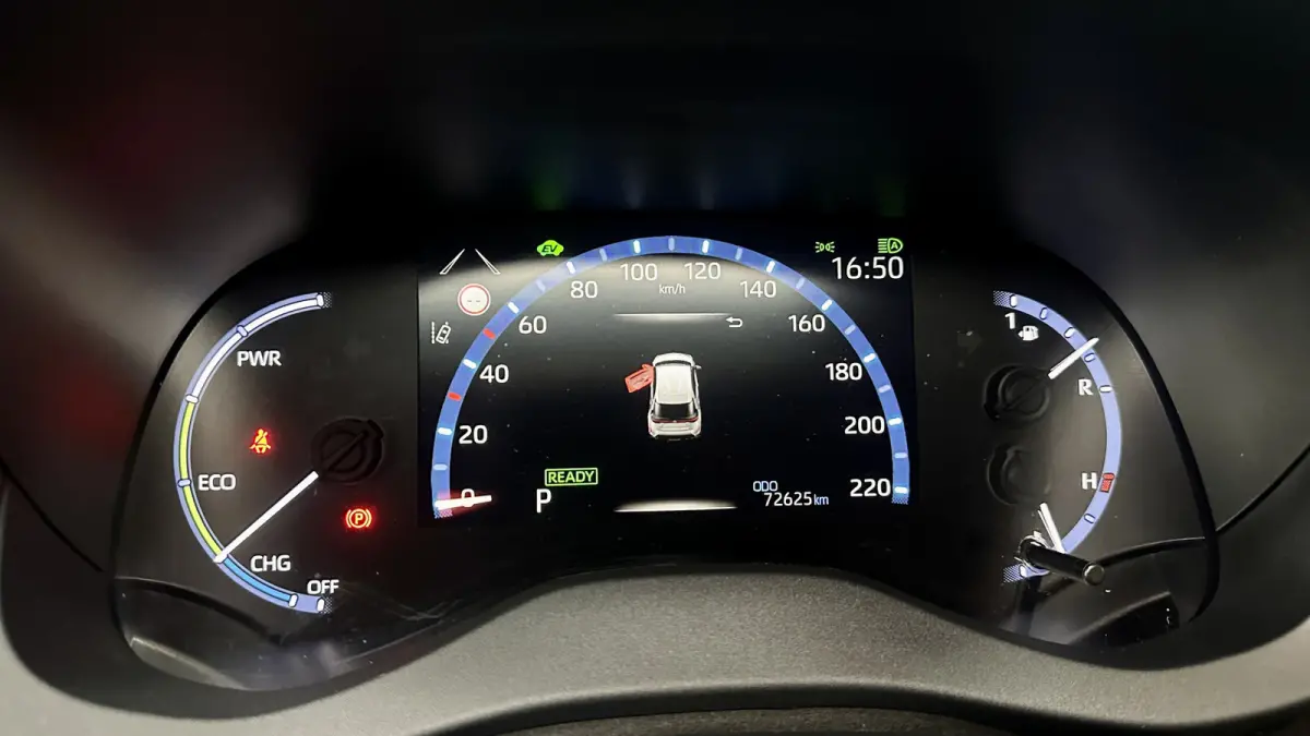 1.5 Hybrid First Edition / Stoel/stuurverwar. / Carplay / Keyless