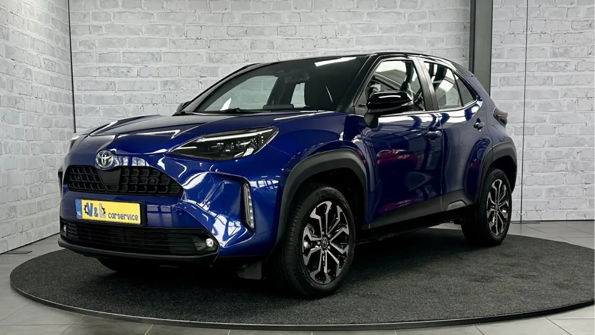 1.5 Hybrid First Edition / Stoel/stuurverwar. / Carplay / Keyless