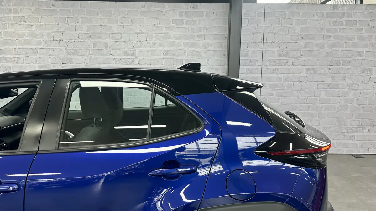 1.5 Hybrid First Edition / Stoel/stuurverwar. / Carplay / Keyless
