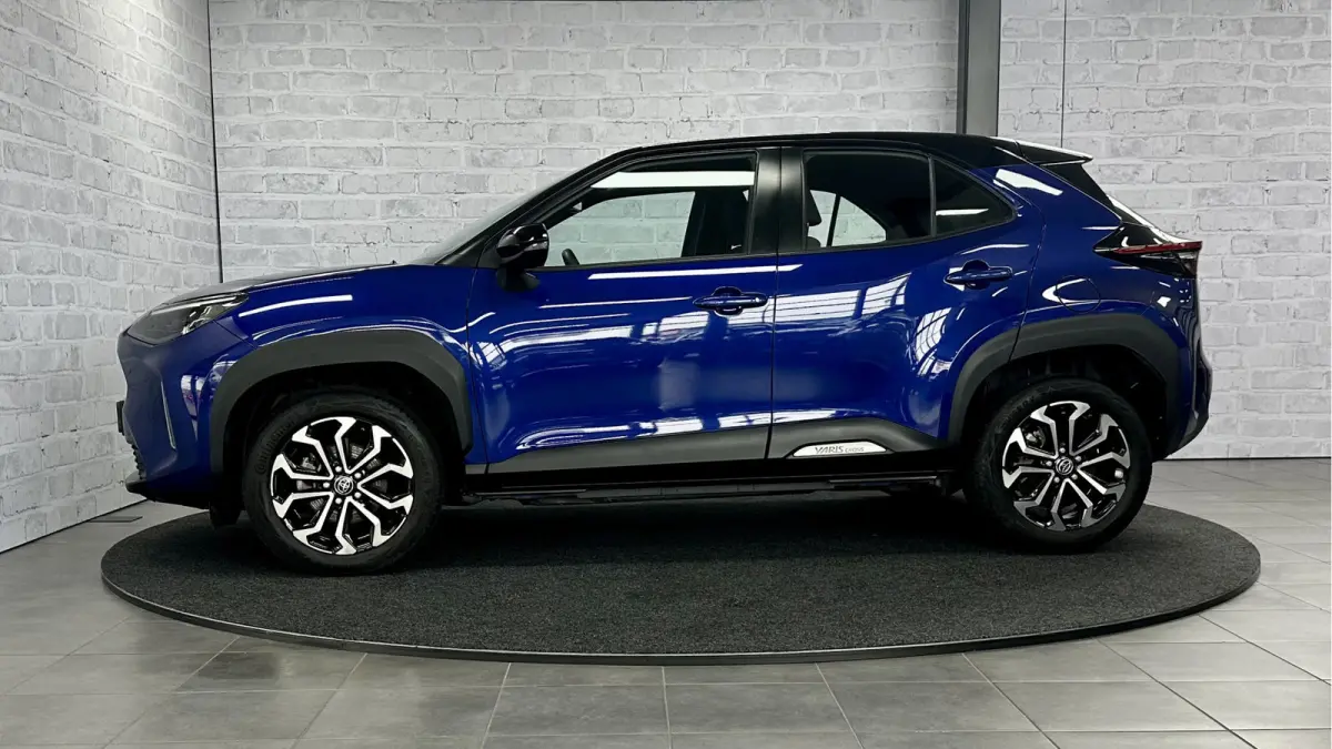 1.5 Hybrid First Edition / Stoel/stuurverwar. / Carplay / Keyless