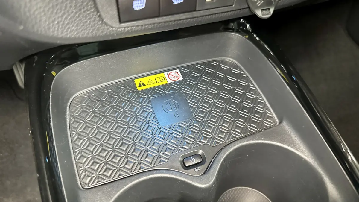 1.0 VVT-i S-CVT Envy / BiTone / Stoelver. / Carplay / Keyless