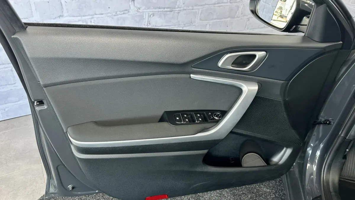 1.0 T-GDi DynamicLine / Carplay / ACC / Camera