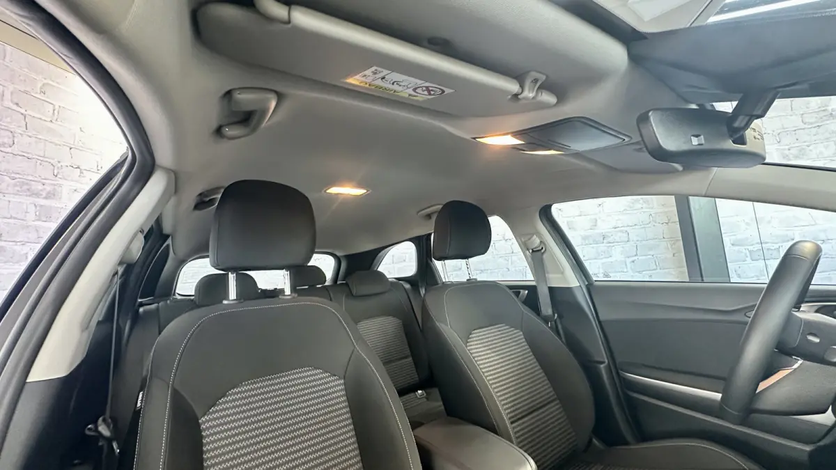 1.0 T-GDi DynamicLine / Carplay / ACC / Camera