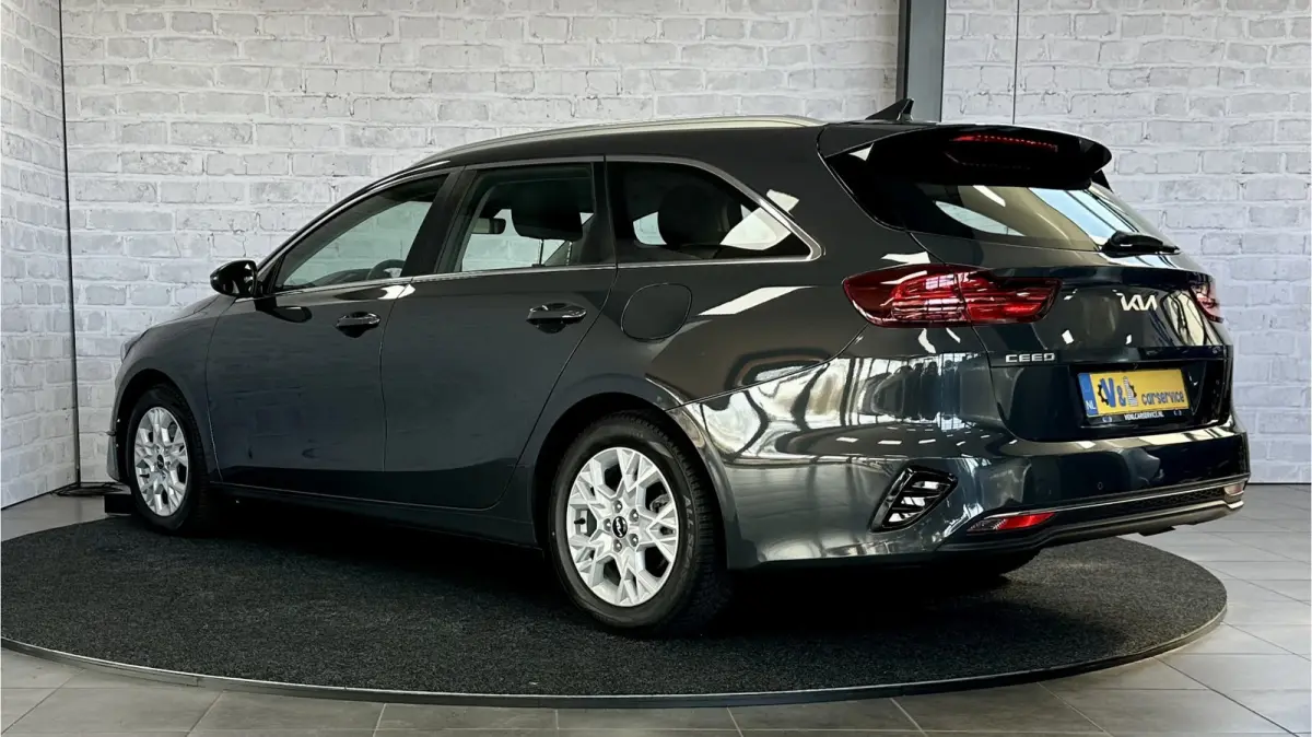 1.0 T-GDi DynamicLine / Carplay / ACC / Camera