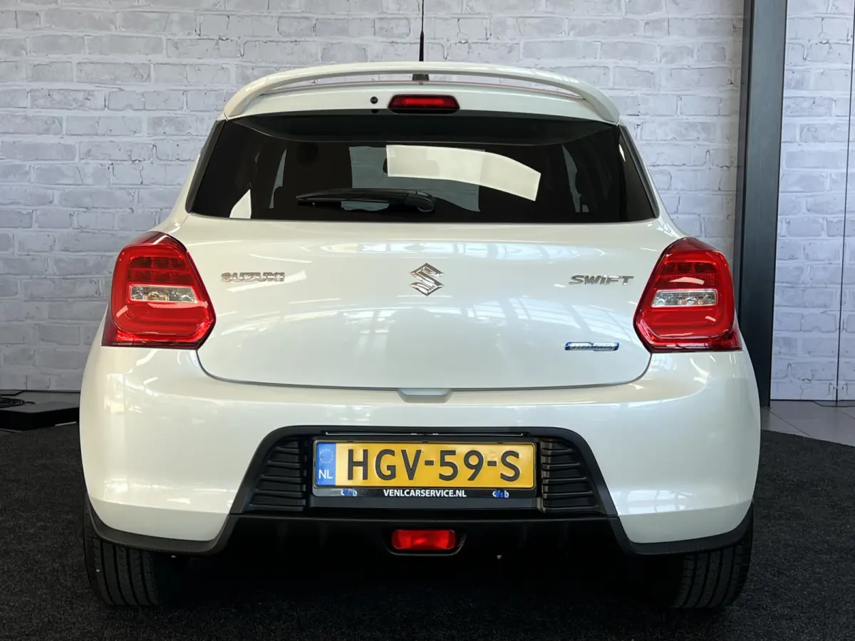 1.0 Style Smart Hybrid Sportline Carplay Stoelverwarming Navigatie Keyless