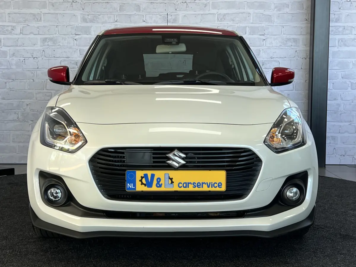 1.0 Style Smart Hybrid Sportline Carplay Stoelverwarming Navigatie Keyless