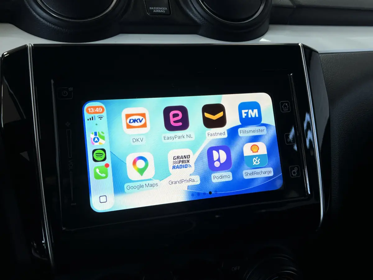 1.0 Style Smart Hybrid Sportline Carplay Stoelverwarming Navigatie Keyless