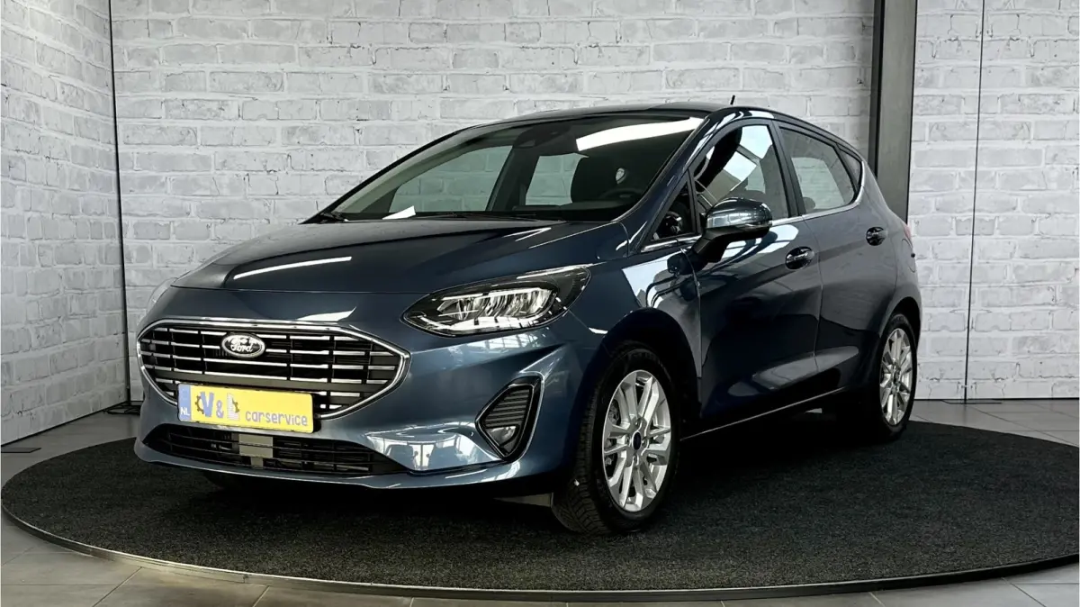 1.0 EcoBoost Hybrid Titanium / WinterPakket / Carplay / ACC / Trehaak afnb.