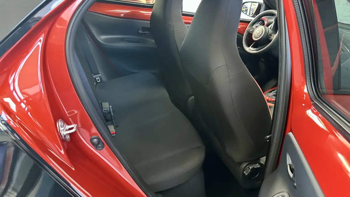 1.0 VVT-i S-CVT Envy / Cabrio / Carplay / Cruise control