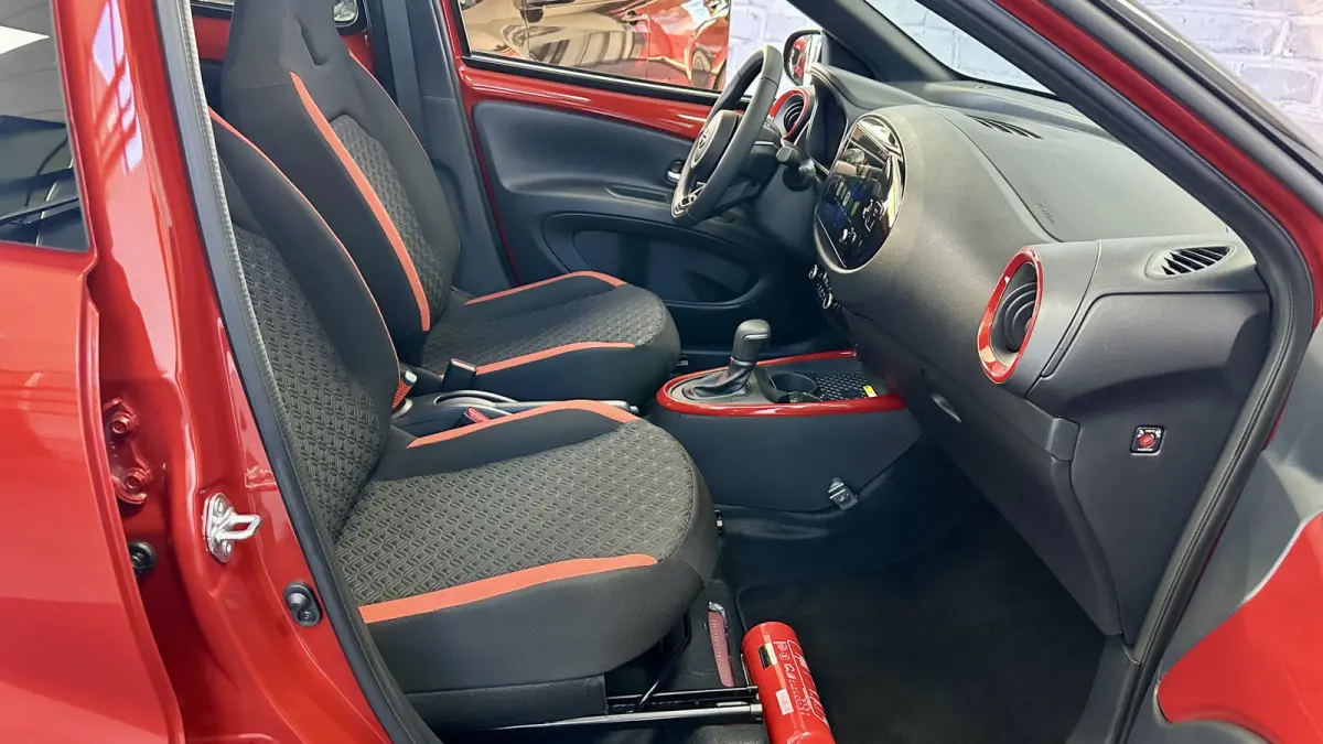 1.0 VVT-i S-CVT Envy / Cabrio / Carplay / Cruise control