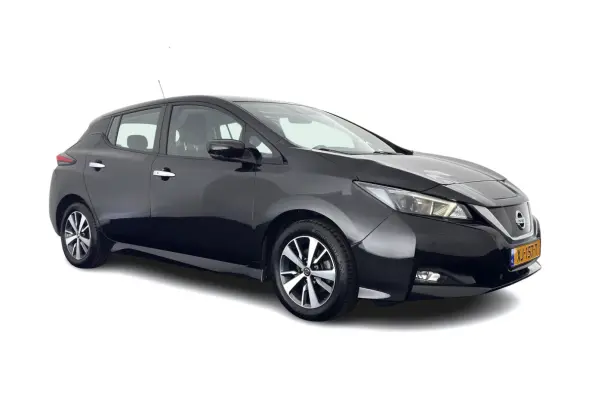 N-Connecta 40 kWh (INCL-BTW) Aut. *HEATPUMP | NAVI-FULLMAP | TOPVIEW | KEYLESS | BLINDSPOT |  DIGI-COCKPIT | HEATED-COMFORTSEATS | DAB | PRIVACYGLASS | ECC | ADAPTIVE-CRUISE | PDC | CARPLAY 