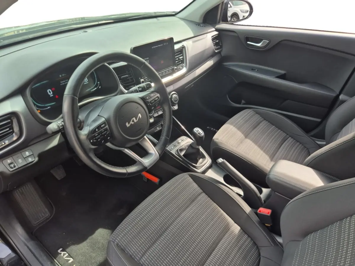 1.0 T-GDi MHEV DynamicPlusLine | Airco | Navi | Camera | LM Velgen | Privacy Glass |