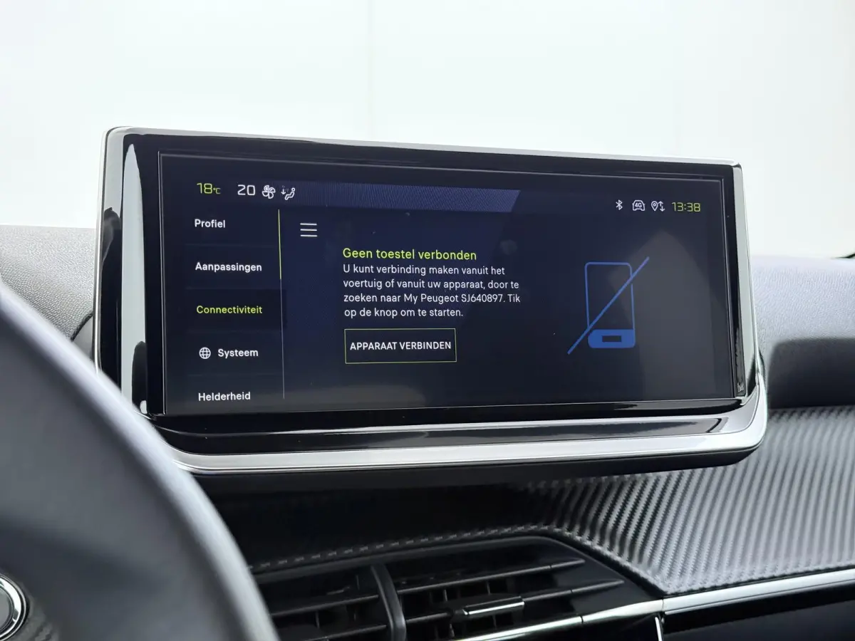 SUV Allure 145pk Hybrid Automaat | Navigatie | Camera achter | Automatische airco | Adaptieve cruisecontrol | Apple Carplay draadloos