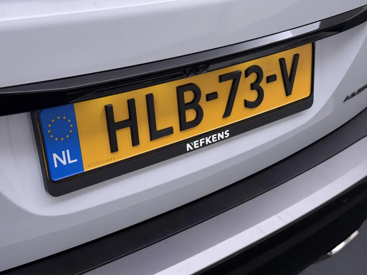 SUV Allure 145pk Hybrid Automaat | Navigatie | Camera achter | Automatische airco | Adaptieve cruisecontrol | Apple Carplay draadloos