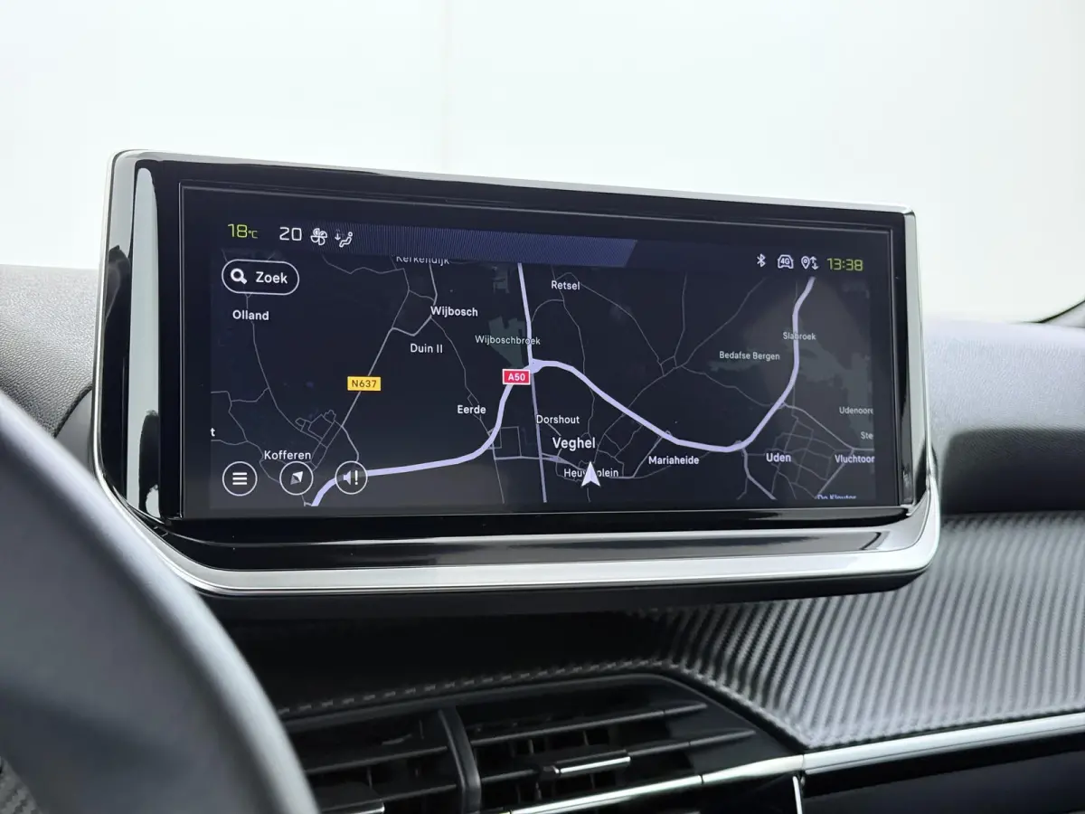 SUV Allure 145pk Hybrid Automaat | Navigatie | Camera achter | Automatische airco | Adaptieve cruisecontrol | Apple Carplay draadloos