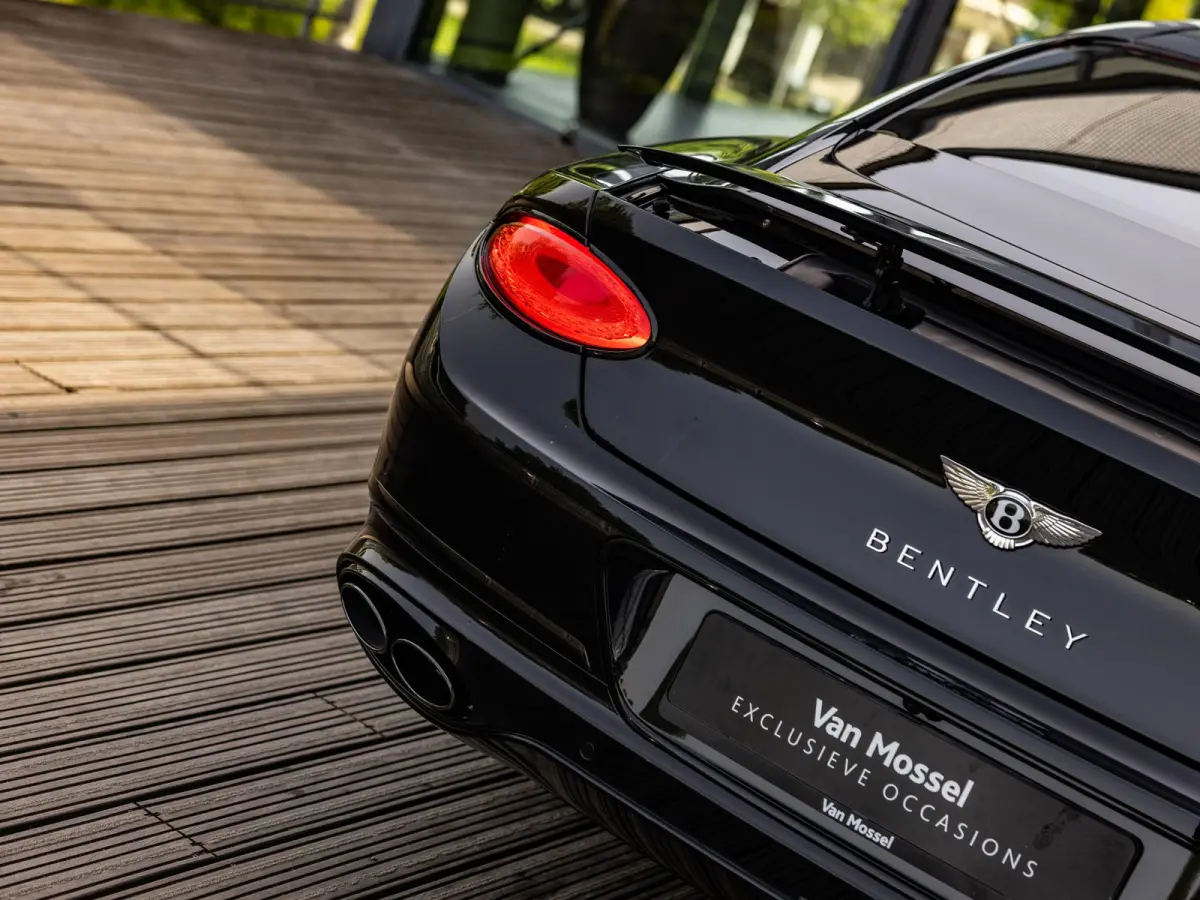 4.0 V8 S | ROTATING DISPLAY | NAIM SOUND | PANORAMADAK | TOURING PAKKET | HEAD-UP | ADAPTIEVE CRUISE CONTROL | CARBON INTERIEURLIJSTEN | SOFTCLOSE | STOELMASSAGE | STOELVENTILATIE | BTW AUTO